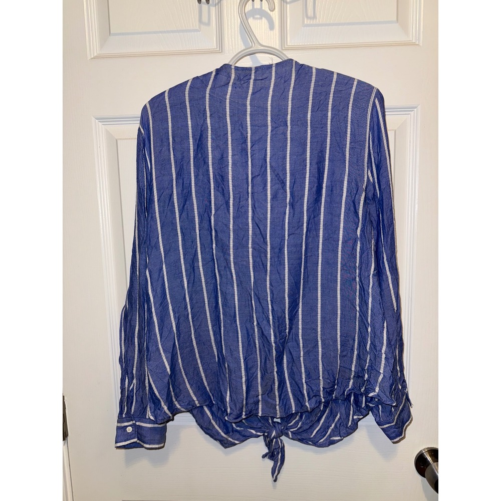 Max Studio Blouse Women XL Blue Excellent Striped Tie Front Long Sleeve Rayon